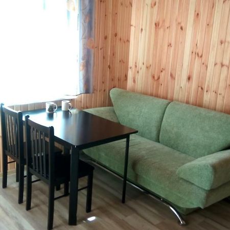 Hotel Eco House Czarnomorsk Zewnętrze zdjęcie
