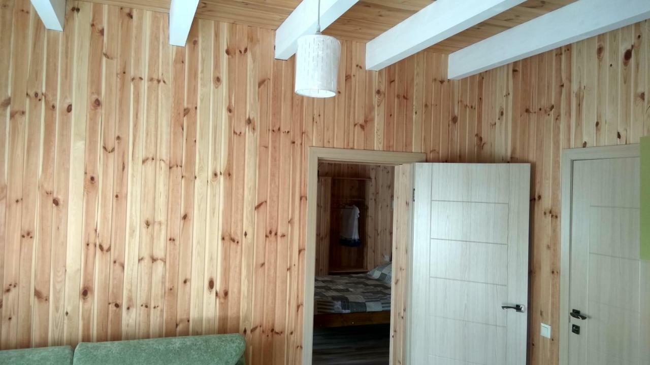 Hotel Eco House Czarnomorsk Zewnętrze zdjęcie