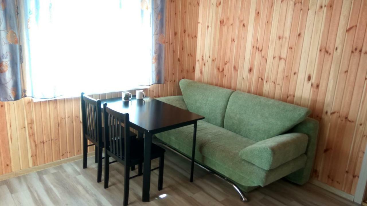 Hotel Eco House Czarnomorsk Zewnętrze zdjęcie